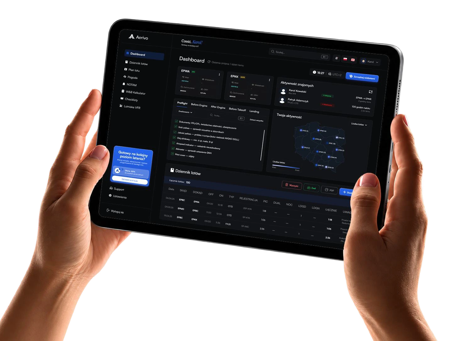 Dłonie trzymające tablet z dashboardem Aerivo
